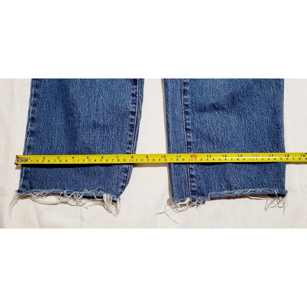 Universal Thread Jeans Women's Sz 4 High Rise Vintage Straight Denim Blue Pants - Picture 9 of 10